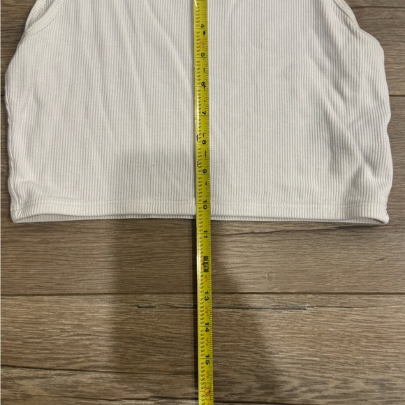 American Eagle White Ribbed Crop Top - Picture 3 of 5